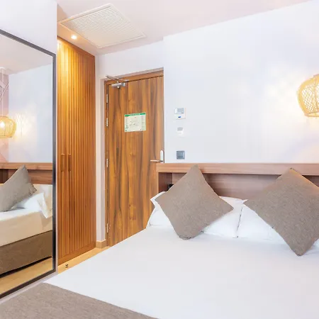 Dwo Nopal Hotel 3*