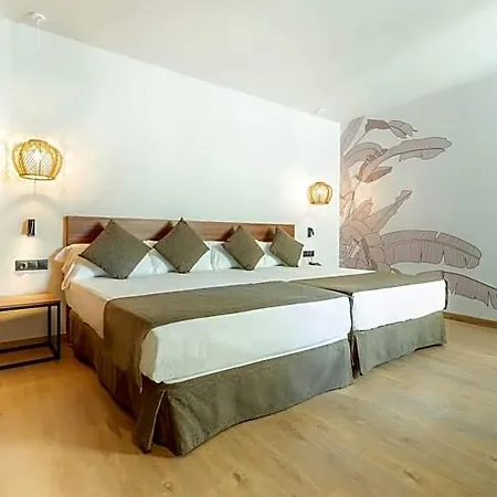 Hotel Dwo Nopal 3*
